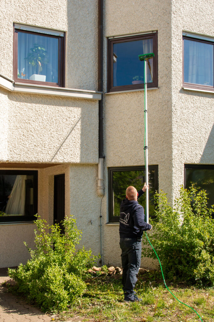 Uhlig Hausmeisterservice - Fenster putzen