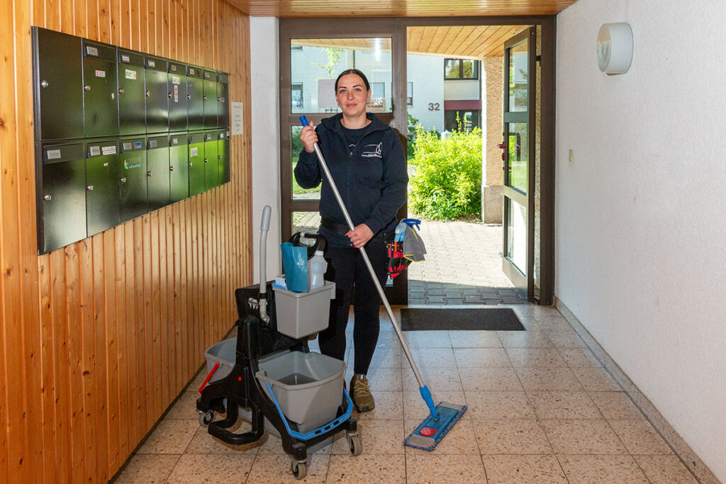 Uhlig Hausmeisterservice - Gebäudereinigung